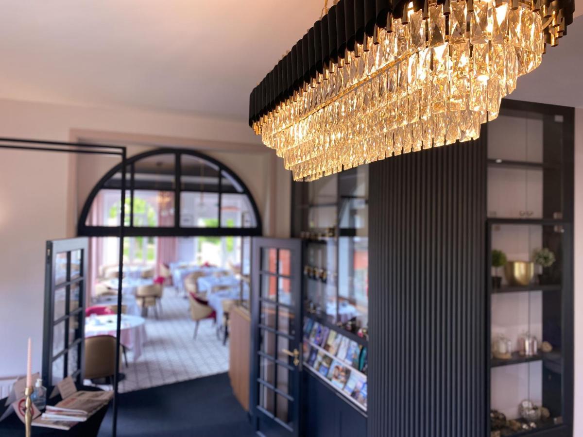 Park Hotel Bellevue Трегастель Экстерьер фото