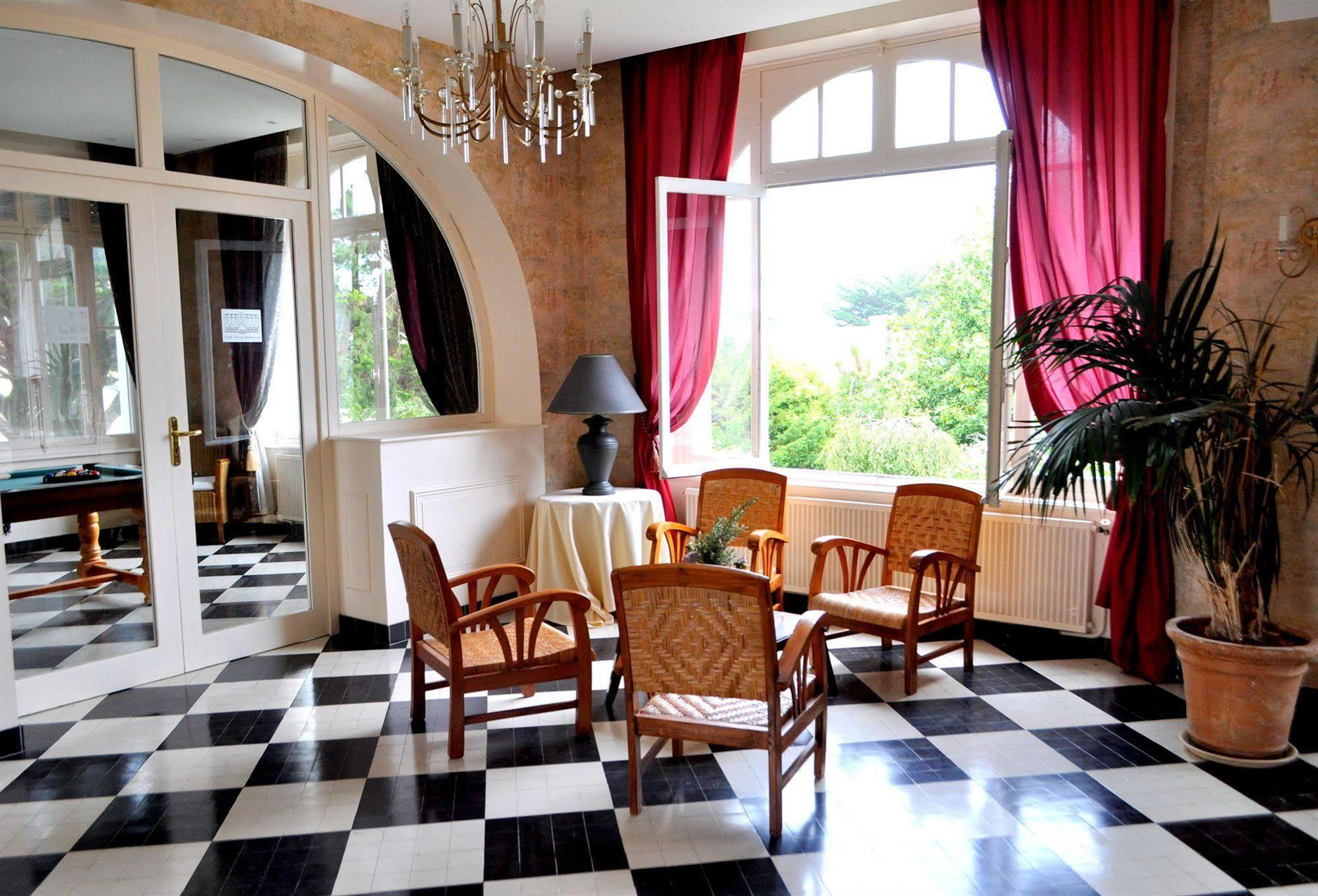 Park Hotel Bellevue Трегастель Экстерьер фото